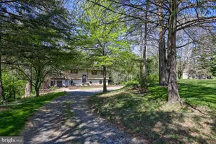 242 Skyview Ln, Lititz, PA 17543 - Photo 7