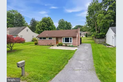 2608 Chestnut View Drive, Lancaster, PA 17603 - Photo 3