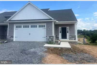 320 Ridgefield Drive, Elizabethtown, PA 17022 - Photo 1