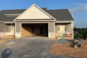 320 Ridgefield Dr, Elizabethtown, PA 17022 - Photo 1