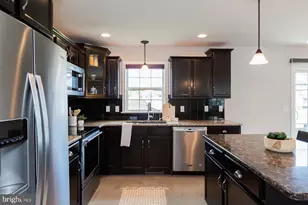24 Amber Ln, Ephrata, PA 17522 - Photo 35
