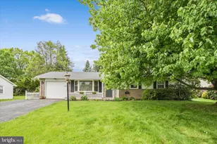 334 E Oregon Rd, Lititz, PA 17543 - Photo 1