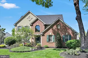 23 Greenbrier Ln, Willow Street, PA 17584 - Photo 1