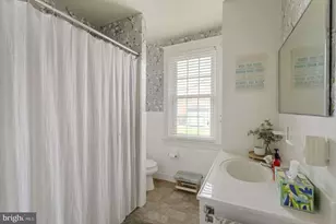 133 S Grant St, Manheim, PA 17545 - Photo 13