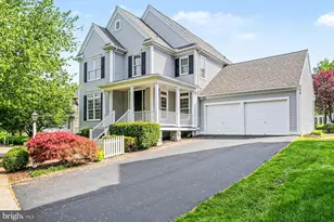 7 Thicket Ln, Lancaster, PA 17602 - Photo 1