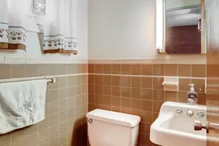 1907 Robindale Ave, Lancaster, PA 17601 - Photo 25