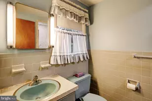 1907 Robindale Ave, Lancaster, PA 17601 - Photo 21