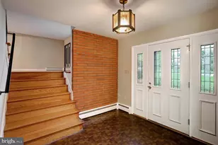 1907 Robindale Ave, Lancaster, PA 17601 - Photo 3