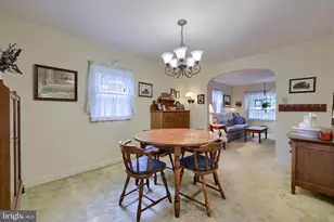 729 Skyline Dr, Lancaster, PA 17601 - Photo 9