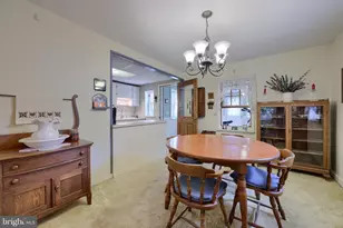 729 Skyline Dr, Lancaster, PA 17601 - Photo 11