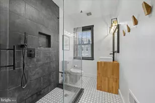 327 E Chestnut St, Lancaster, PA 17602 - Photo 23