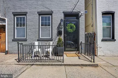 327 E Chestnut Street, Lancaster, PA 17602 - Photo 3