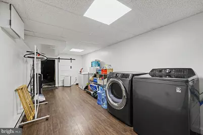327 E Chestnut Street, Lancaster, PA 17602 - Photo 17