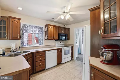 655 N Mount Joy Street, Elizabethtown, PA 17022 - Photo 15