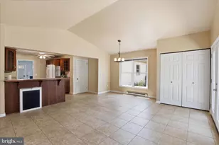 655 N Mt Joy St, Elizabethtown, PA 17022 - Photo 11