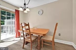339 Cobblestone Ln, Lancaster, PA 17601 - Photo 9