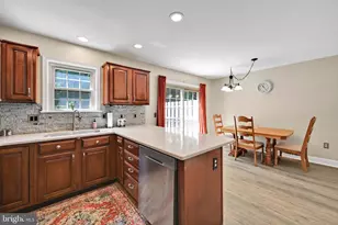 339 Cobblestone Ln, Lancaster, PA 17601 - Photo 13