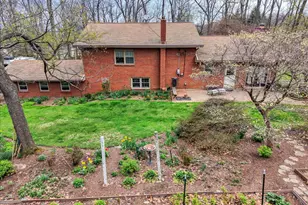 250 Clearfield Rd, New Providence, PA 17560 - Photo 5