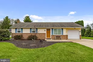 305 Partridge Dr, Lititz, PA 17543 - Photo 1