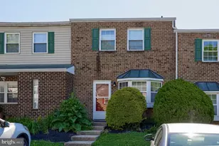 1309 Blue Jay Dr, Lancaster, PA 17601 - Photo 3