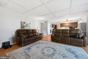 1828 N Eden Rd, Lancaster, PA 17601 - Photo 13