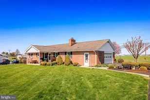 480 N Railroad Ave, New Holland, PA 17557 - Photo 5