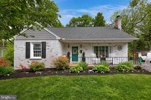 1717 Wilson Ave, Lancaster, PA 17603 - Photo 1