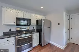 354 W Charlotte St, Millersville, PA 17551 - Photo 13