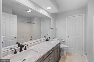 271 Squire Ln, Lititz, PA 17543 - Photo 13