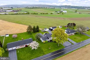 193 S Shirk Rd, New Holland, PA 17557 - Photo 5