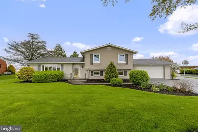 193 S Shirk Road, New Holland, PA 17557 - Photo 3