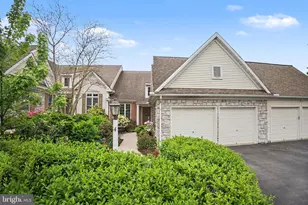 4 Upper Green, Lancaster, PA 17602 - Photo 1