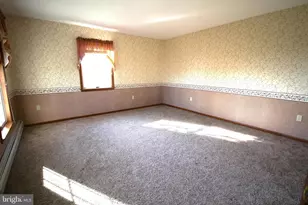 726 Stonecrest Dr, New Holland, PA 17557 - Photo 9