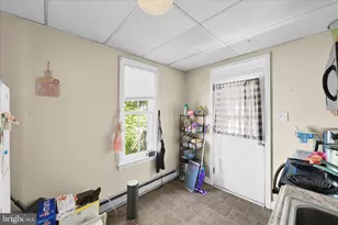 142 S Poplar St, Elizabethtown, PA 17022 - Photo 19