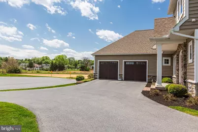 425 E Delp Road, Lancaster, PA 17601 - Photo 5
