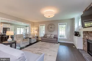 425 E Delp Rd, Lancaster, PA 17601 - Photo 23