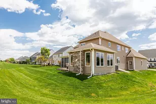 425 E Delp Rd, Lancaster, PA 17601 - Photo 103