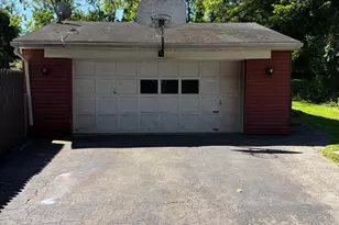 138 E New St, Mountville, PA 17554 - Photo 7