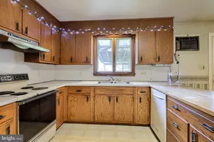 188 N Hazel St, Manheim, PA 17545 - Photo 17
