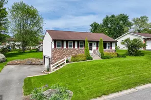 340 Curby Dr, Mountville, PA 17554 - Photo 23