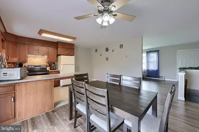 340 Curby Drive, Mountville, PA 17554 - Photo 5