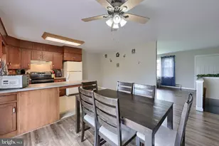 340 Curby Dr, Mountville, PA 17554 - Photo 5