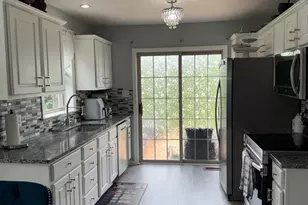 629 Royal View Dr, Lancaster, PA 17601 - Photo 9