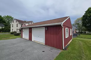 6327 Lemon St, East Petersburg, PA 17520 - Photo 37