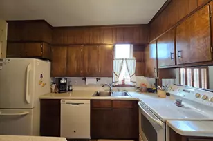 6327 Lemon St, East Petersburg, PA 17520 - Photo 9