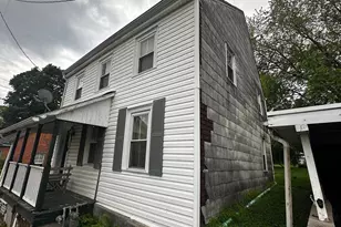 32 E High St, Maytown, PA 17550 - Photo 5