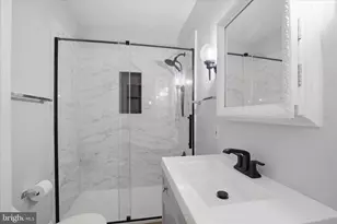 233 E Ferdinand St, Manheim, PA 17545 - Photo 17