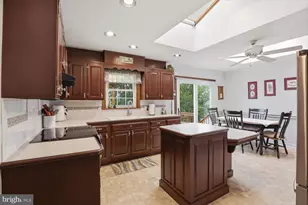 324 Southview Dr, Ephrata, PA 17522 - Photo 13