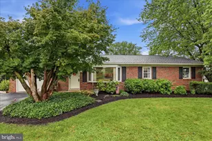 324 Southview Dr, Ephrata, PA 17522 - Photo 1