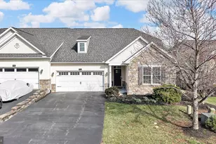 112 Sawgrass Dr, Millersville, PA 17551 - Photo 1